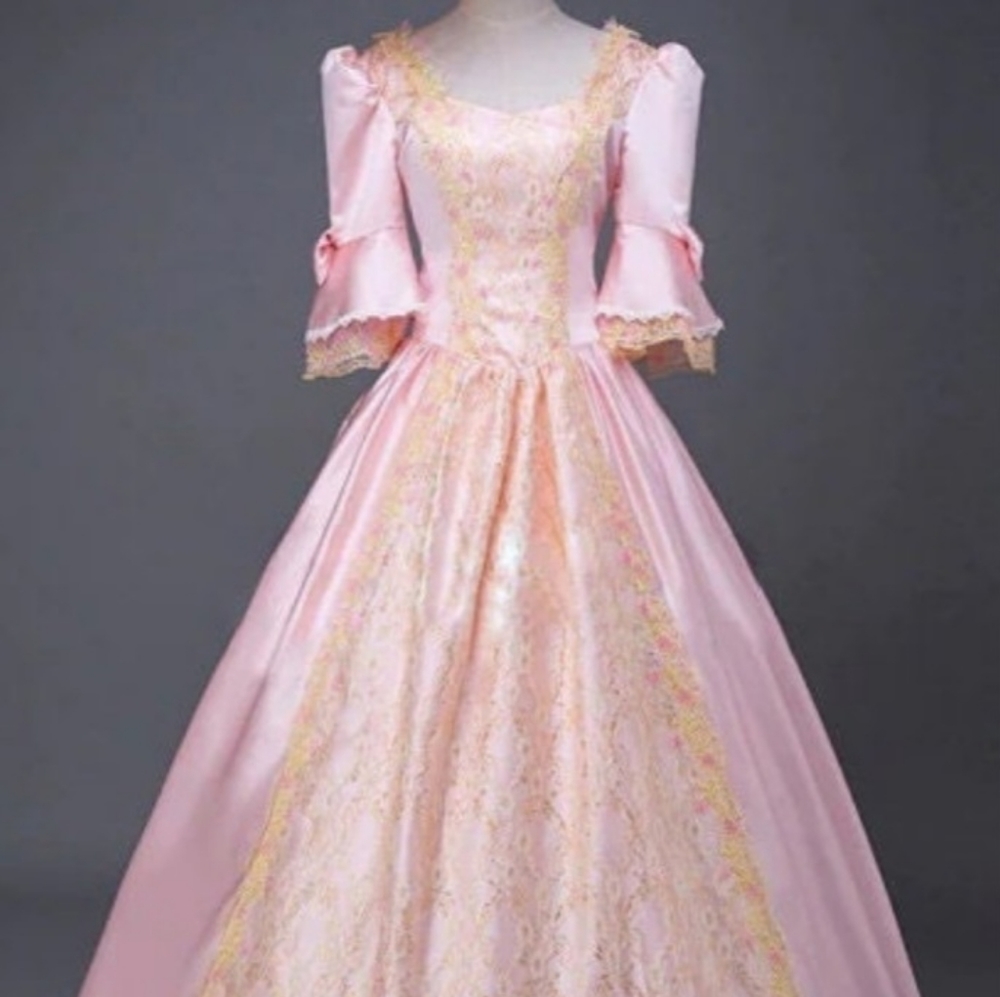 17th Century renaissance, Victorian dress